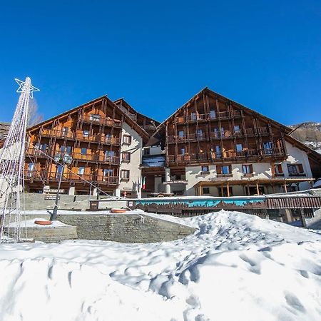 Grange Hike & Ski Sestriere Apartments מראה חיצוני תמונה