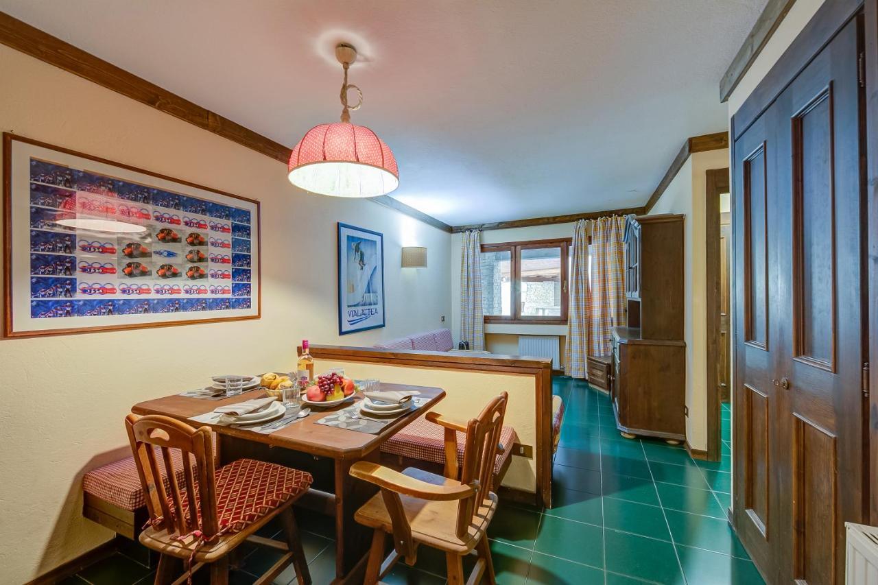 Grange Hike & Ski Sestriere Apartments מראה חיצוני תמונה