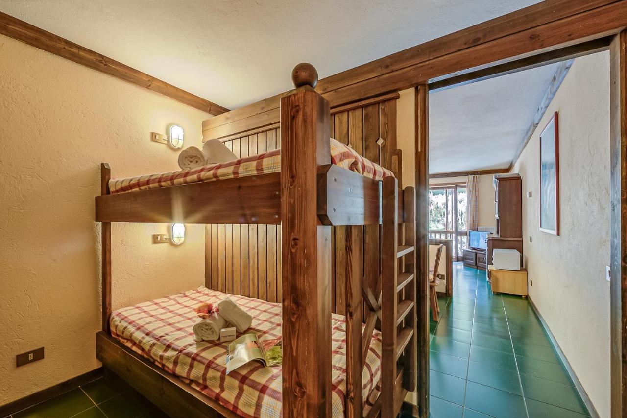 Grange Hike & Ski Sestriere Apartments מראה חיצוני תמונה