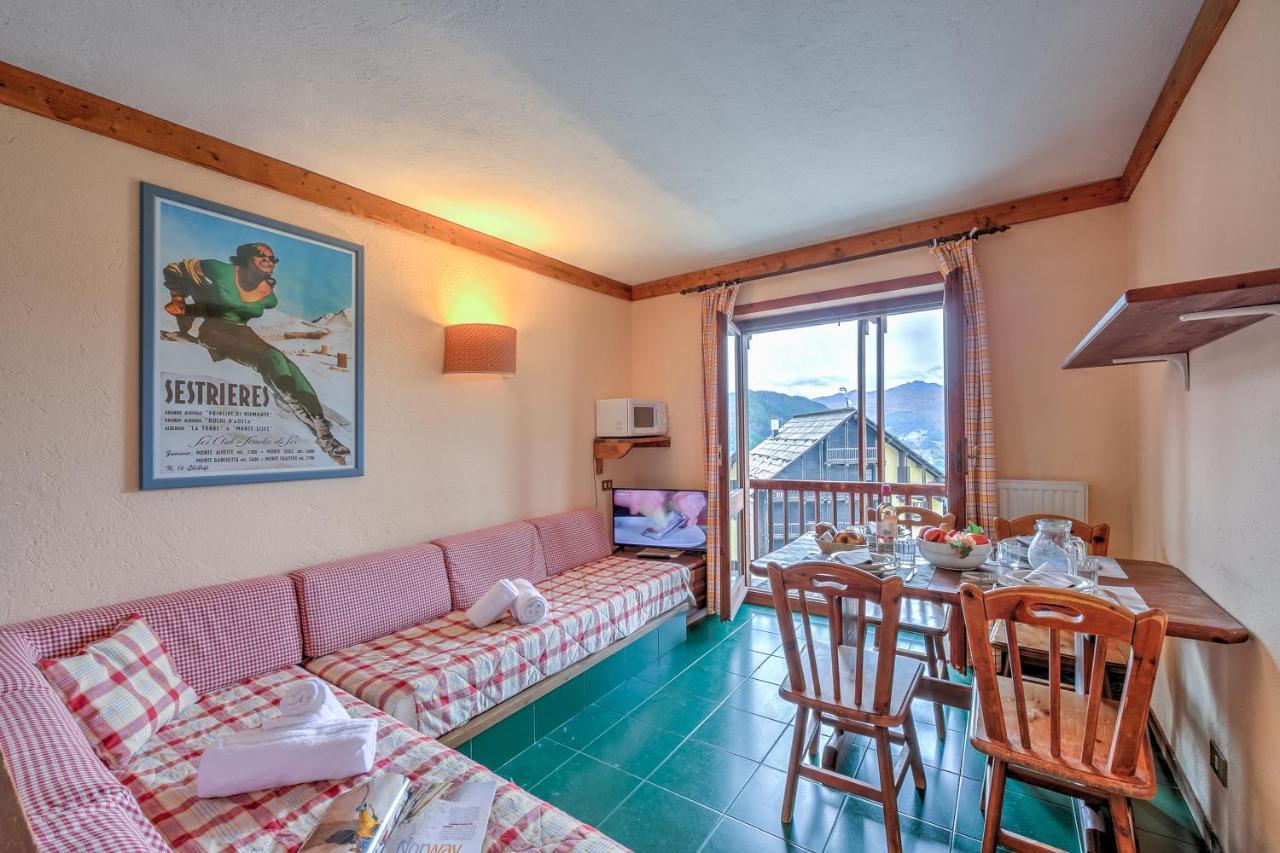 Grange Hike & Ski Sestriere Apartments מראה חיצוני תמונה