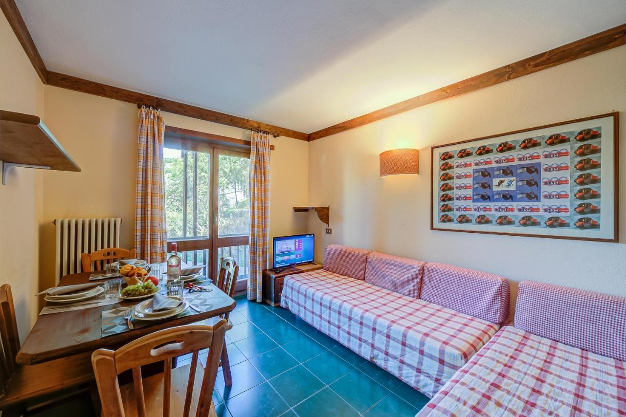Grange Hike & Ski Sestriere Apartments מראה חיצוני תמונה