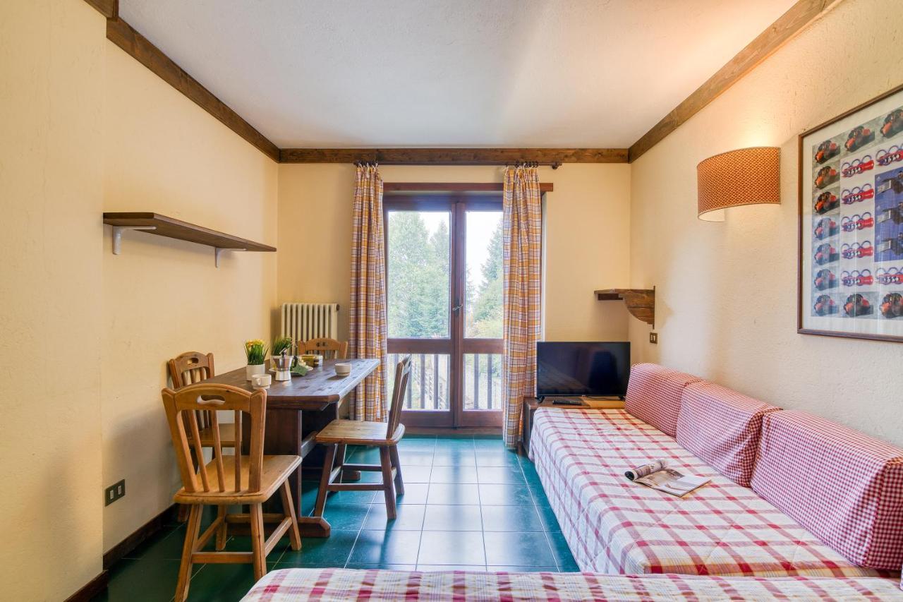 Grange Hike & Ski Sestriere Apartments מראה חיצוני תמונה