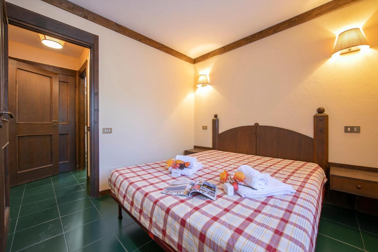 Grange Hike & Ski Sestriere Apartments מראה חיצוני תמונה